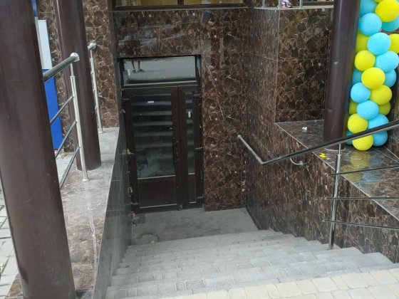 Оренда приміщення ЦЕНТР, пр. Грушевського 27, 190 кв.м Каменец-Подольский