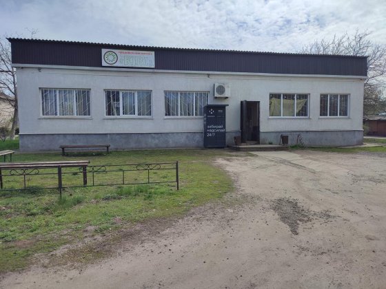 Прииміщення комерційного призначення. Берестин