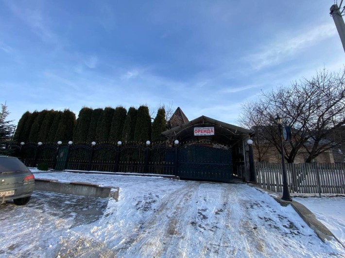 Оренда офісного приміщення на вул. Захисників України - фото 1