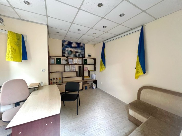 Оренда приміщення в цетрі міста - фото 1