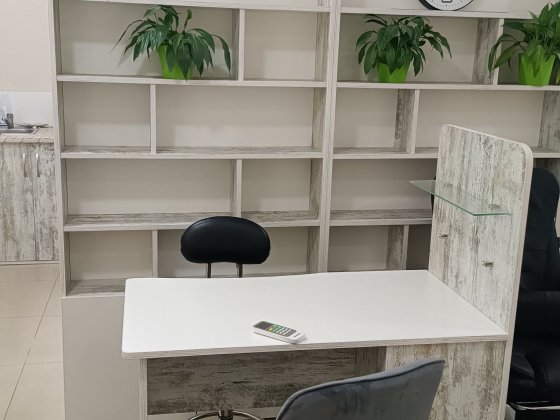 Оренда місце майстра манікюру в Мукачеві Мукачево