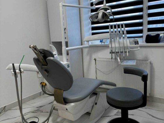 Здається в оренду стоматологічний кабінет Мукачево