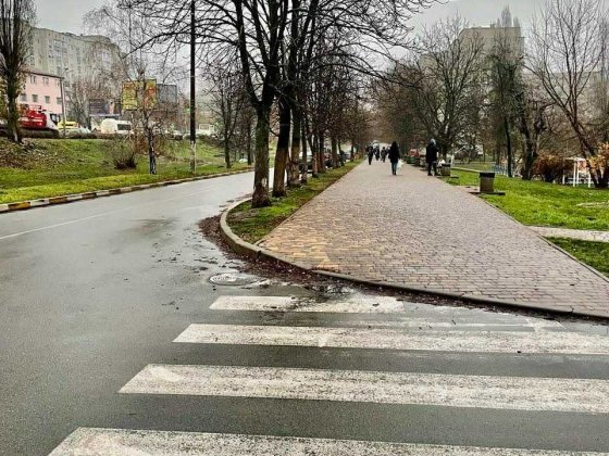 Оренда комерц. приміщ. 1-й і 4-й поверхи Обухів, р-н Піщана Обухів