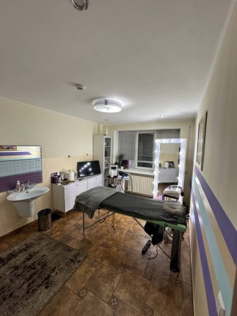 Здам місце в салоні, кабінет - фото 1