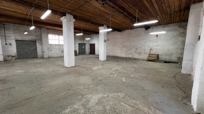 Оренда 218 м.кв в м. Сарни Склад (Комерційні та Складські приміщення) - фото 1