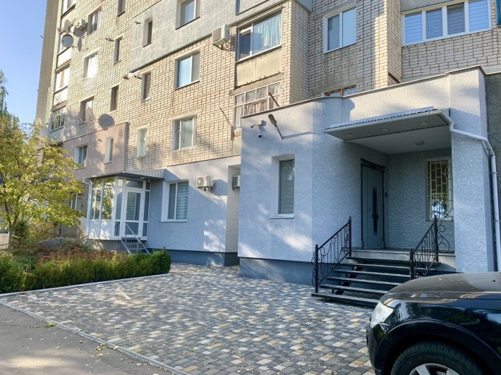 Здам в оренду (продаж приміщення) сучасне офісне 123.5 кв. приміщення, - фото 1