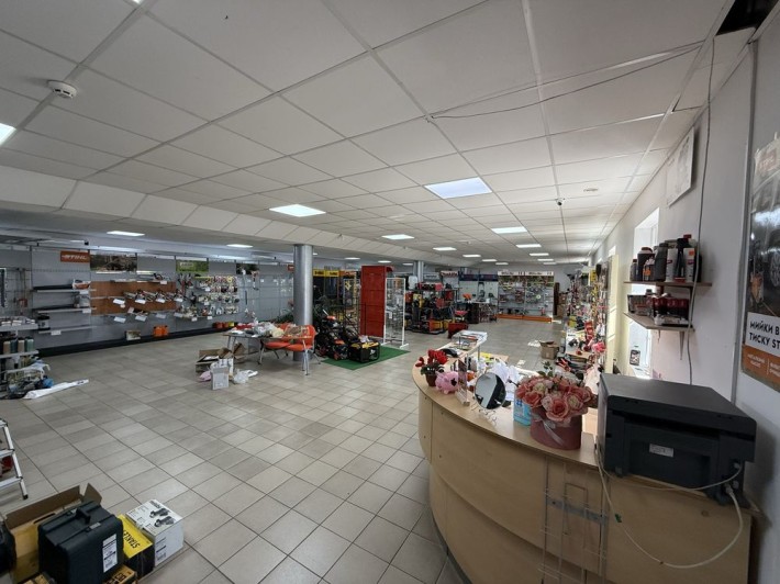 Оренда торгового приміщення 260 кв м - фото 1