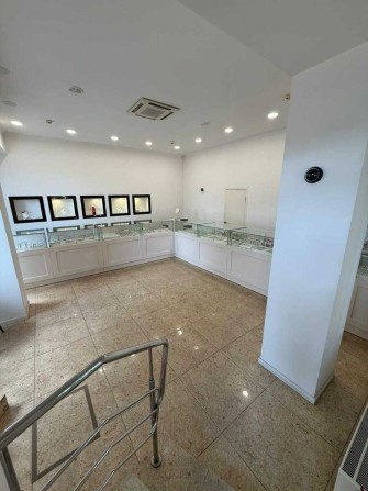 Пропонується в оренду приміщення магазину в центрі м. Сміла - фото 1