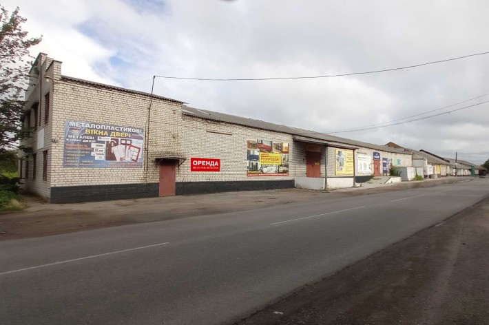 Оренда приміщень під склади або магазинсклад у самому центрі м. Сміла - фото 1