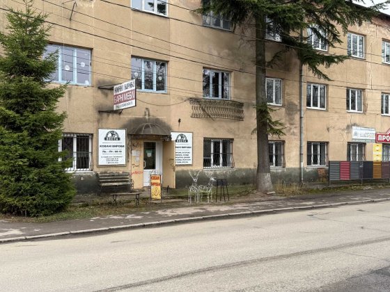 Здається в оренду магазин по вул. Сколівська, 1 Стрый