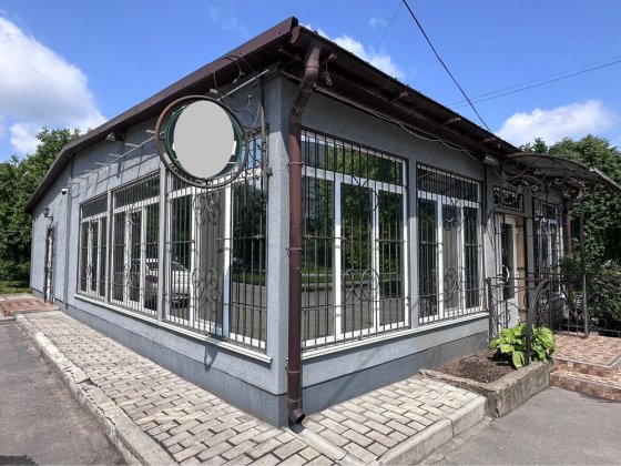 Оренда комерційного приміщення 55 м² у прохідному місці Староконстантинов