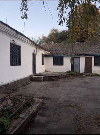 Склад 200м2 в місті - фото 1