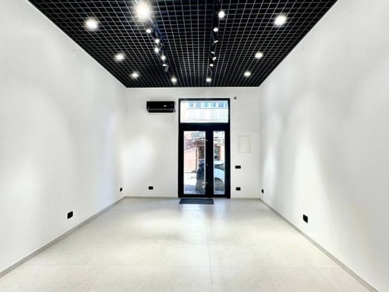 Локація, де ВАШ бізнес не шукають-його бачать щодня! Стрый