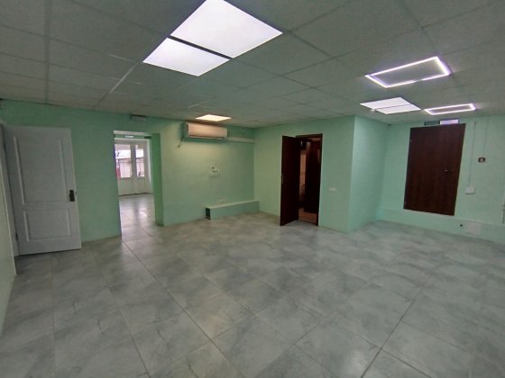 Оренда комерційної нерухомості 85м². Центр Умань