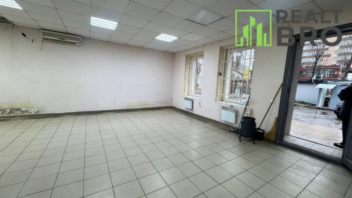 Оренда торгівельного приміщення, 70м2, Гречани - фото 1