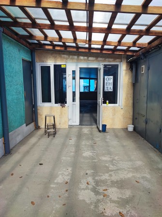 ОРЕНДА торгового приміщення 84 м² - фото 1