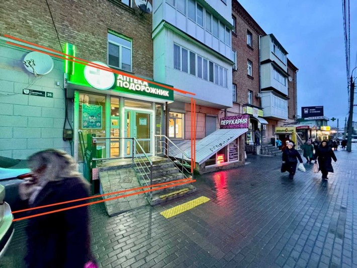 Оренда приміщення по вул. Староміській 25 - фото 1