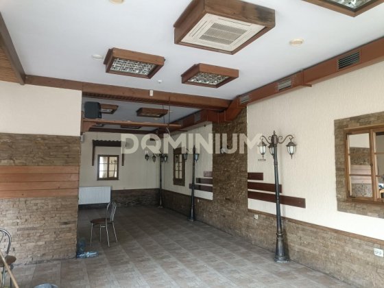 Здається комерційне приміщення в самому центрі Хуста (Тонік) Хуст