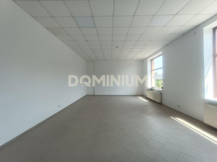 Здається комерційне приміщення в самому центрі Хуста - фото 1