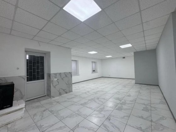 Оренда комерційного приміщення вільного призначення