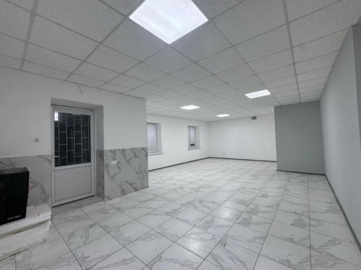 Оренда комерційного приміщення вільного призначення - фото 1