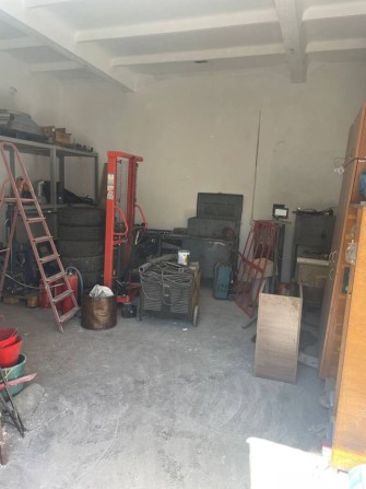 Оренда невеликого складу з воротами - фото 1