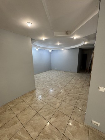 Оренда комерційного приміщення м.Шептицький - фото 1