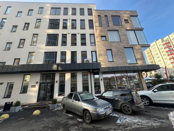 Довгострокова оренда комерційного приміщення в  IQ центрі Хмельницкий