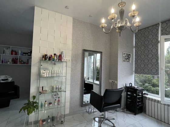Оренда місце для перукаря, у діючій студіі Хмельницкий