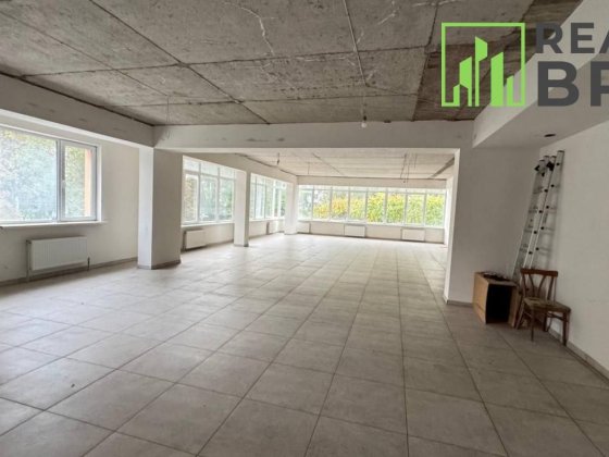 Світле та просторе приміщення на Виставці, 146 м2 Хмельницкий