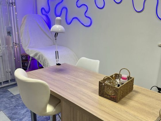 Оренда для майстра манікюру Хмельницький