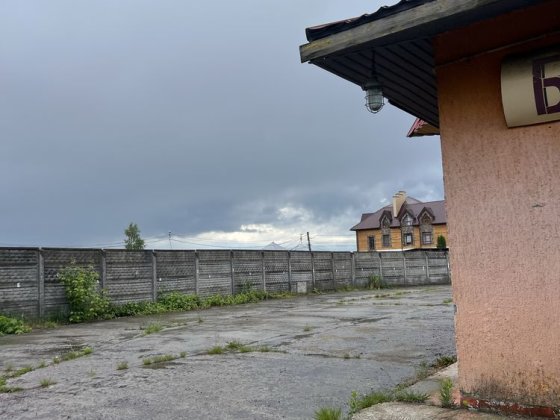 Здається в оренду приміщення район Левада Шептицкий