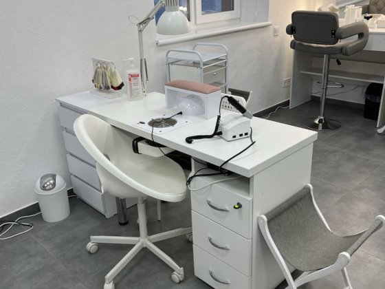 Оренда місця,стола,кушетки для майстра бровіста, візажист, лашмейкер Хмельницкий