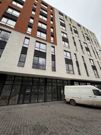 Панорамні вікна. Фасадне приміщення, 1-й поверх. - фото 1