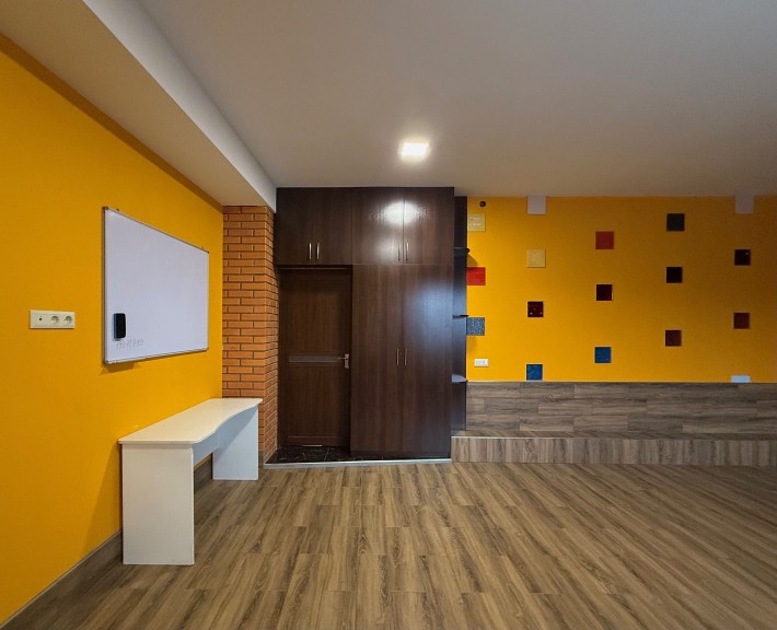 Офісне приміщення, 25м², вулиця Куценка 4 - фото 1