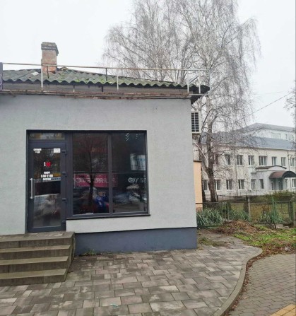 Оренда приміщення в самому центрі міста! Фасад! Локація ТОП! - фото 1