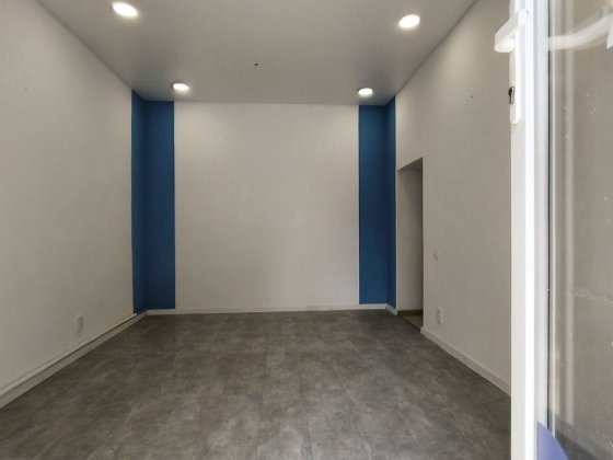 Фасадне приміщення Торгова Площа