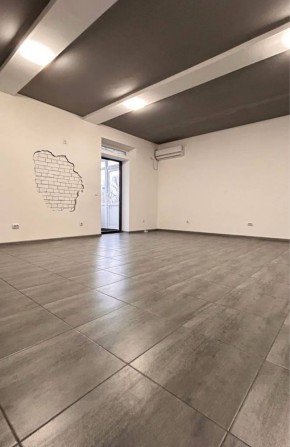 Оренда приміщення Зарічанська - фото 1