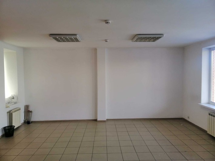 Здам готове приміщення з ремонтом та всіма комунікаціями! Центр!Фасад! - фото 1