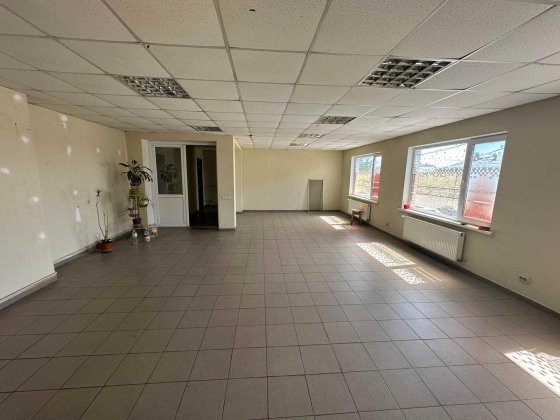 Здам 70м2!Фасад! Окремий вхід!2 поверх! Супер трафік! Мережеві сусіди! Біла Церква