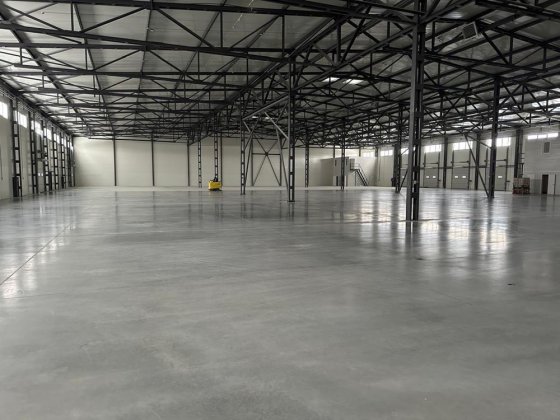 Склад с бомбоубежыщем и офисной частью Киев Борисполь Киевский шлях Бориспіль