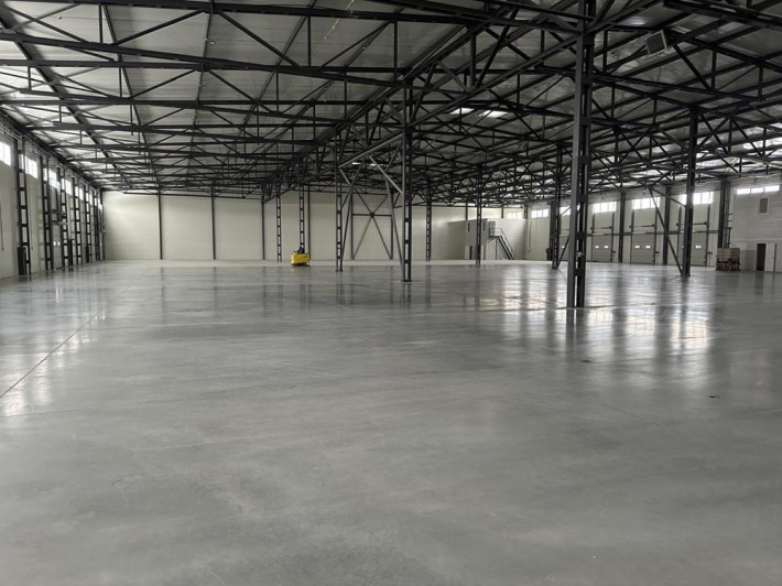 Склад с бомбоубежыщем и офисной частью Киев Борисполь Киевский шлях - фото 1