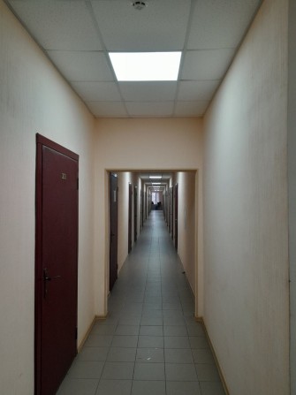 Здам офіс 10 м2 по Незалежності 14 - фото 1