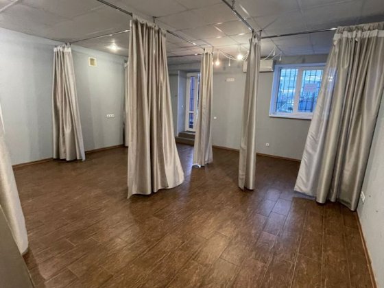 Здається в м. Буча в оренду нежитлове приміщення 50 м² Буча