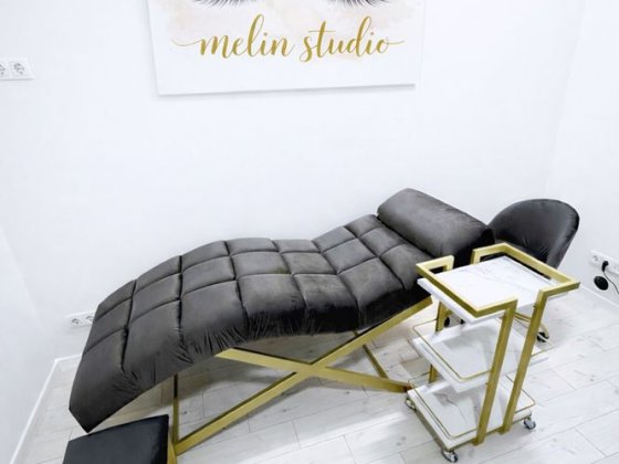 Оренда робочого місця , місце кушетка для майстра. Нарощування вій Буча