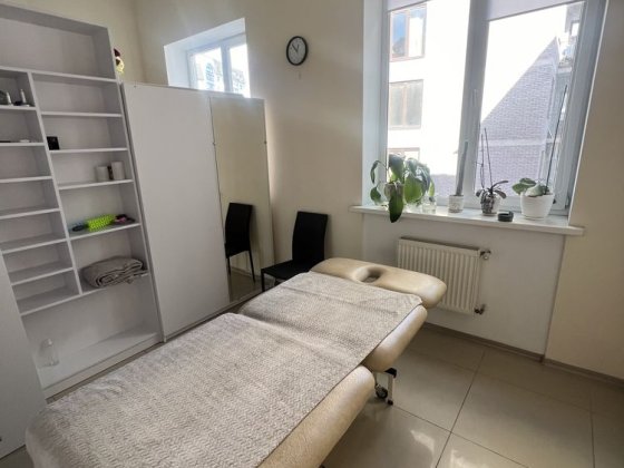 Оренда кабінету в салоні краси Хмельницкий