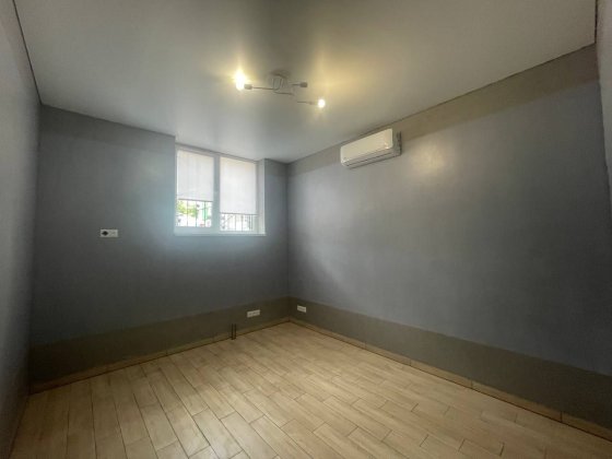 Приміщення в оренду (офіс, кабінет, студія) Вишневе