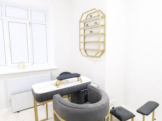 Місце в оренду для майстра манікюра.Робоче місце для манікюра/педікюра Буча