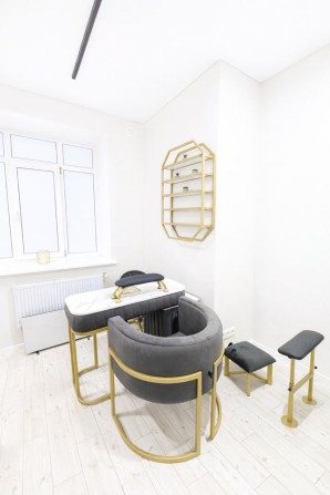 Місце в оренду для майстра манікюра.Робоче місце для манікюра/педікюра - фото 1