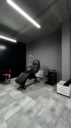 оренда кушетки/місця для тату майстра є світло - фото 1